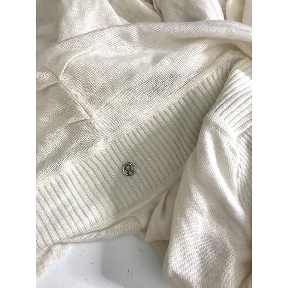 Lululemon Universal Wrap Heathered White open waterfall cardigan - Picture 4 of 4